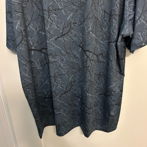 NWT Men’s Waggle Collared Deer Disguise Polo - Picture 7 of 9